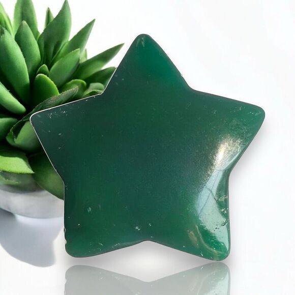 Green Agate‎ Star Carving - Picture 1 of 7